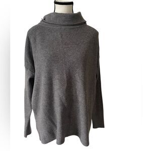 Devotion by Cyrus charcoal gray knit ultra soft turtleneck sz S NWT